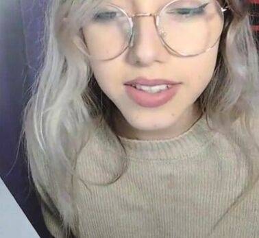 Busty Blonde Chick with glasses playing around - drtuber.com