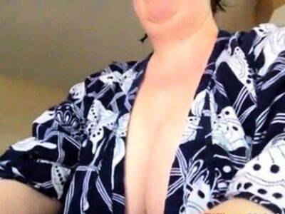 busty teacher lets her tits hang out - drtuber.com