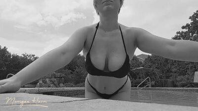 Boobs Tease At The Pool Black And White - upornia.com
