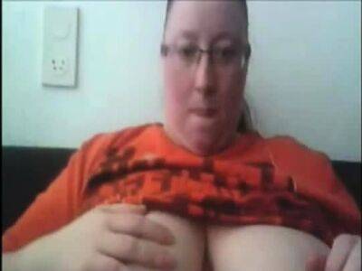 Bbw Play with Her Huge Fat Boobs - drtuber.com