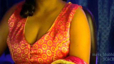 Bhabhi Showing Her Cloth Under Boobs Willingly - hclips.com - India