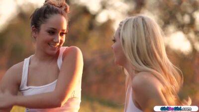 Busty Teen Facesits And Rims Blinde Date With Remy Lacroix, Alli Rae And Big T - upornia.com