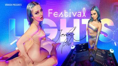 VRHUSH Festival lights with busty babe Jewelz Blu - txxx.com