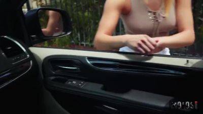 Peter Green - Ella Reese And Peter Green In Car Shagging With Busty - upornia.com