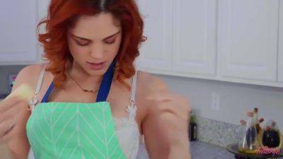 Kinky Cooking With Busty Ginger With Molly Stewart - upornia.com