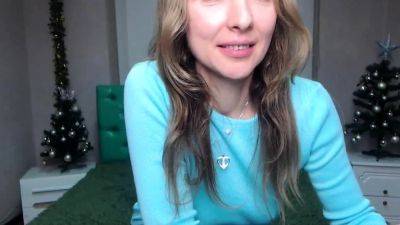 Busty Ukrainian MILF strips off to panties on webcam - drtuber.com