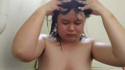 [recommended For Armpit Fetish] Busty Japanese Woman Washing Her Hair - hotmovs.com - Japan